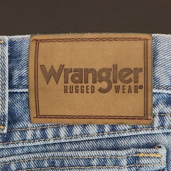 Wrangler Men's Light Wash Straight Leg Jeans Size 40 X 34 Straight Leg Denim - Picture 6 of 9